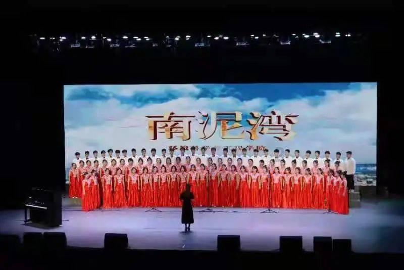 地板冒岩浆无敌版
